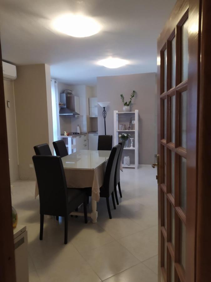 Apartment Sunshine Spalato Esterno foto